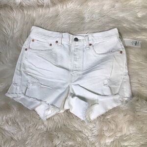NWT AE77 Classic White Distressed‎ the cut off  Jean Shorts